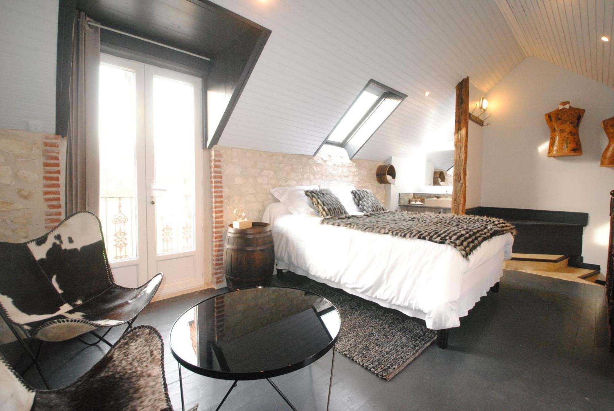 Le Grand Logis - Guest House - Bed And Breakfast Marchais  ห้อง รูปภาพ